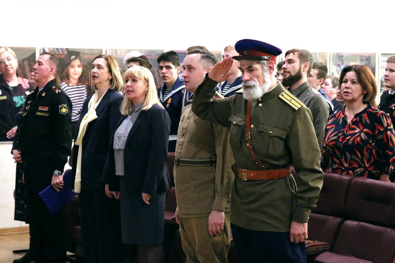 В Калининграде прошла конференция "Сталинградская битва в истории поколений"