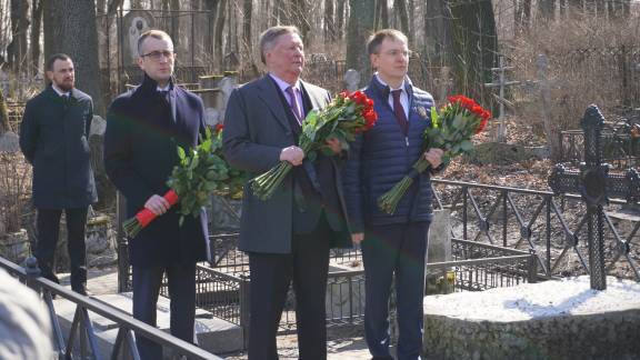 Владимир Мединский и Сергей Иванов открыли памятник Председателю ИРВИО генералу Дмитрию Скалону