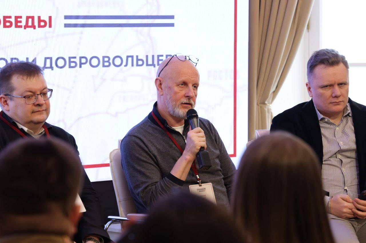 Дмитрий Пучков посетит Всероссийский форум «Курс молодого бойца. Информационный фронт»