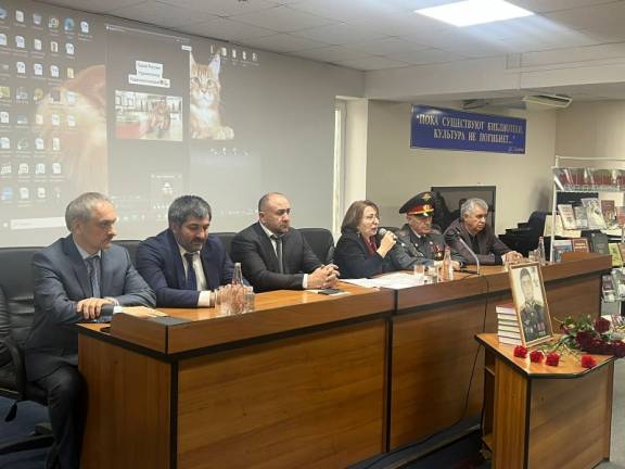 Энрик Муслимов принял участие в вечере памяти Героя России Нурмагомеда Гаджимагомедова