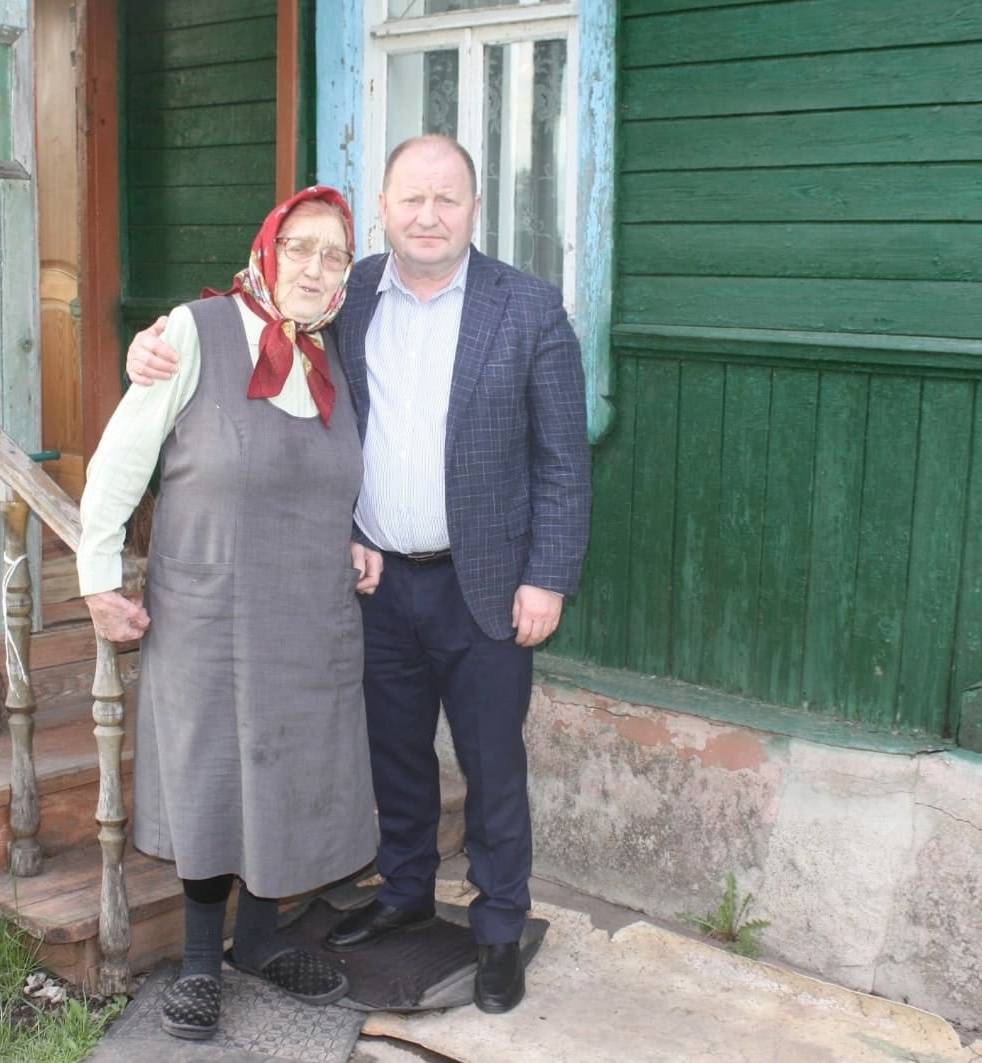 Поздравление ветеранов с Днём Великой Победы