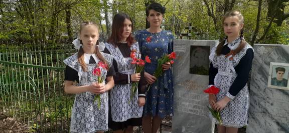 Стемасская школа Вешкаймского района присоединилась к акции "Дороги Героя",  организованной РО РВИО в Ульяновской области