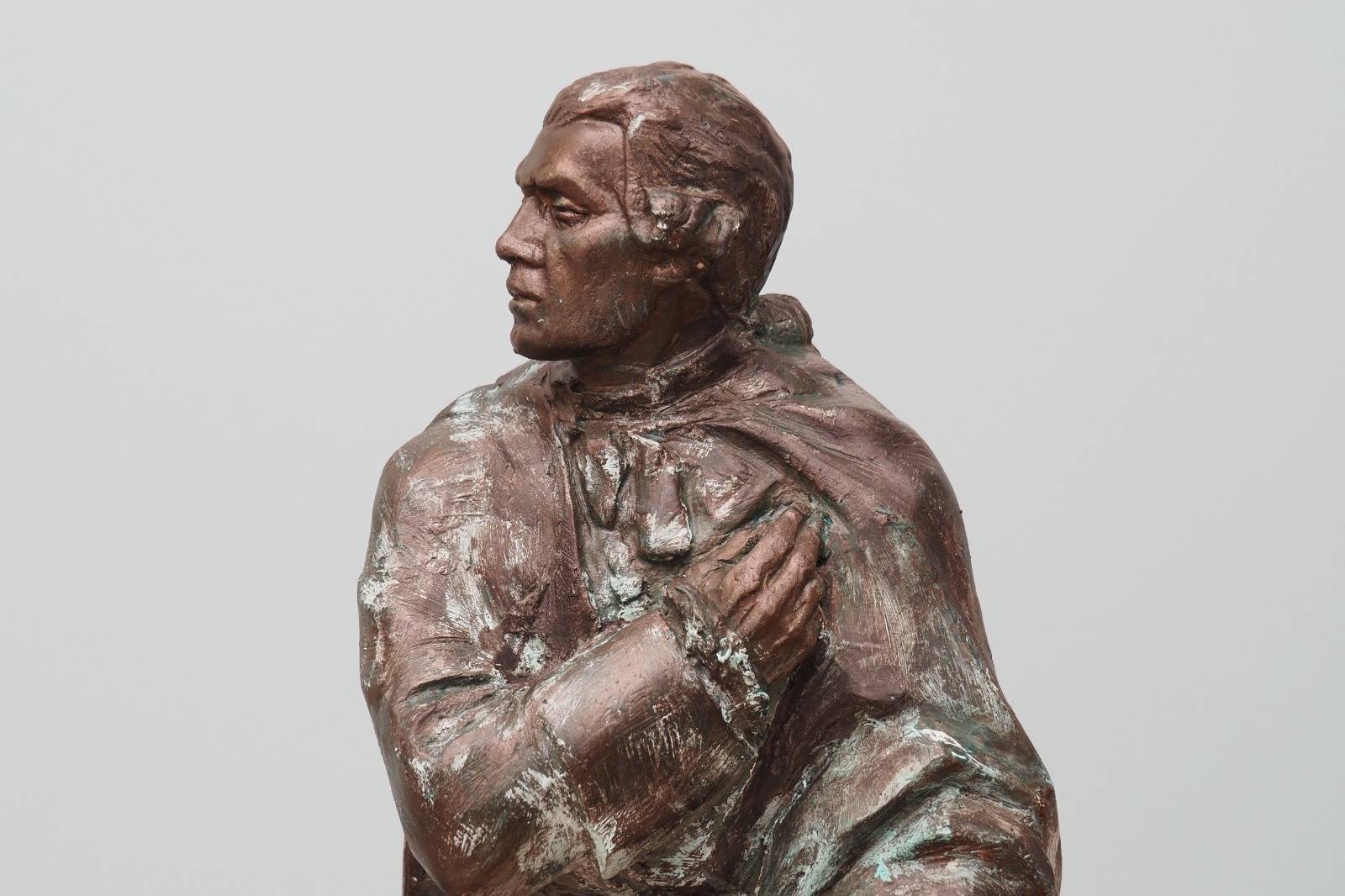 По инициативе РВИО Мордовскому краеведческому музею передана скульптура «Молебен Мичмана Ушакова»