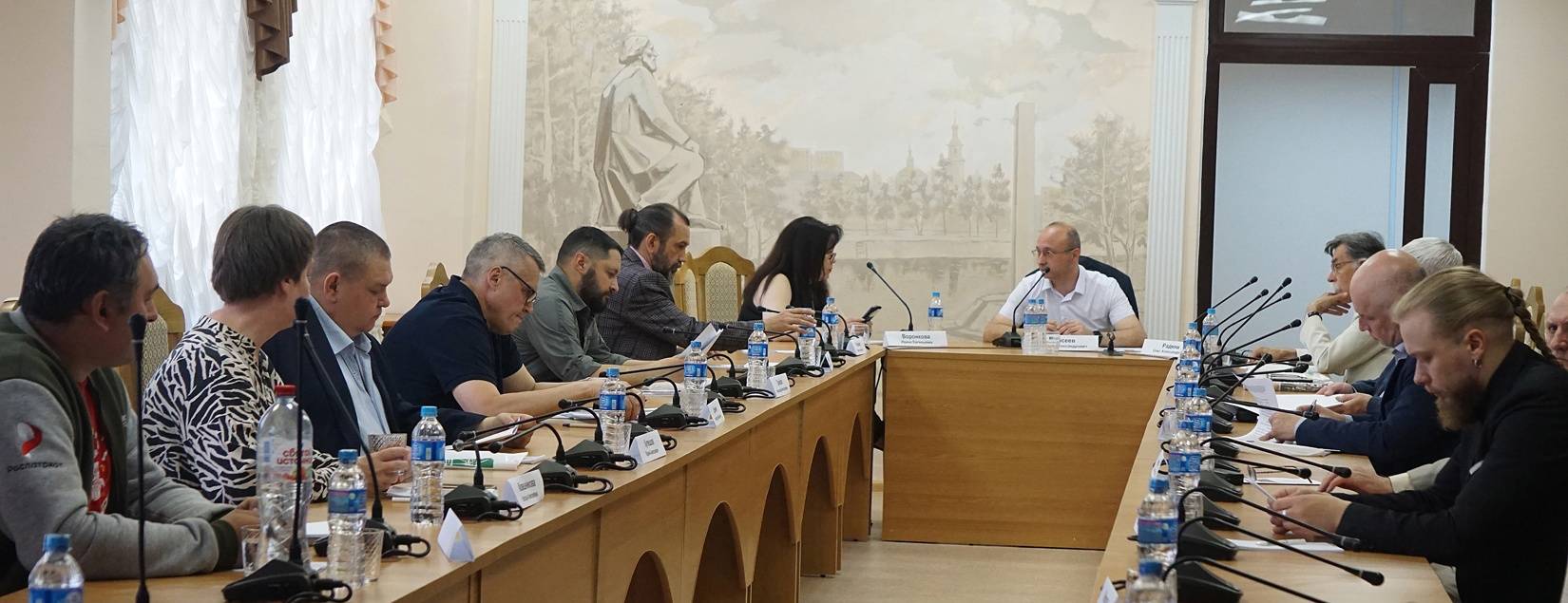 Круглый стол «Борьба России за выход к южному геополитическому рубежу в XVI–XVIII вв.: проблемы музеефикации и мемориализации военной истории России (к 468-летию Судбищенской битвы)»