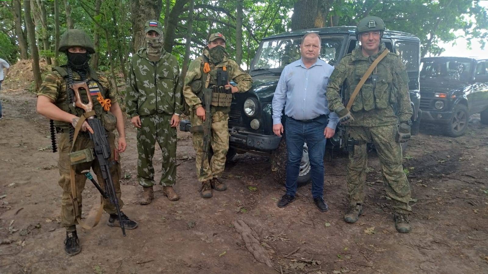 Президентская академия в Орле отправила автомобиль в зону СВО