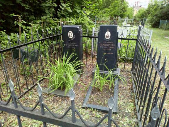 Субботник в День памяти и скорби