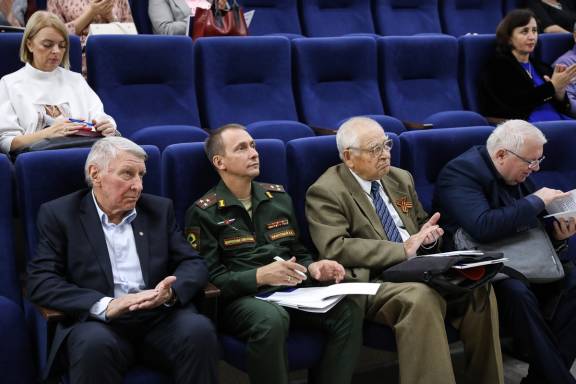 ВЫСШЕЕ ОБРАЗОВАНИЕ НА СЕВЕРНОМ КАВКАЗЕ: ИСТОРИЯ И СОВРЕМЕННОСТЬ