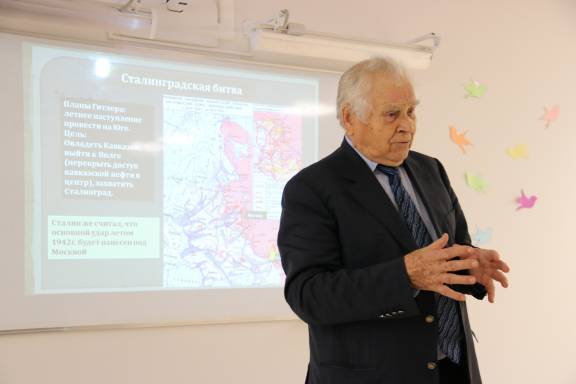 ГЕРОИЗМ В БОЯХ ЗА СТАЛИНГРАД: члены РО РВИО СК провели исторические чтения на базе СКФУ