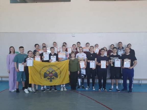 БЫСТРЕЕ. ВЫШЕ. СИЛЬНЕЕ: военно-спортивные победы членов клуба «Юный патриот» РО РВИО СК