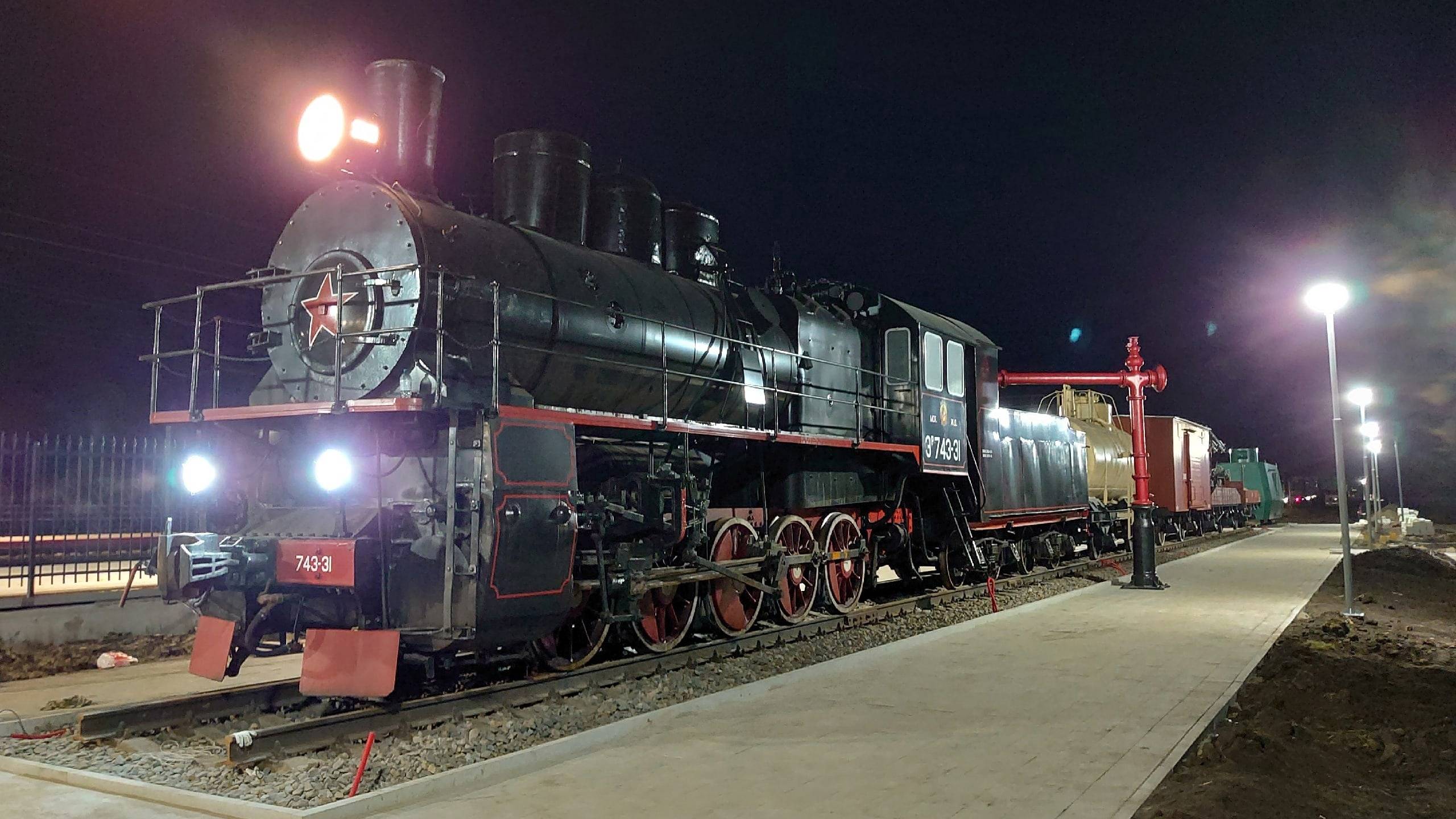 На курских железнодорожных станциях обновили освещение