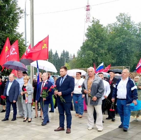 80-ю годовщину освобождения от немецко-фашистских захватчиков отметил Дмитровский район Орловской области