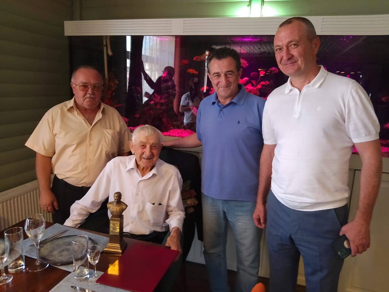 Сто лет ветерану Василию Вертелю