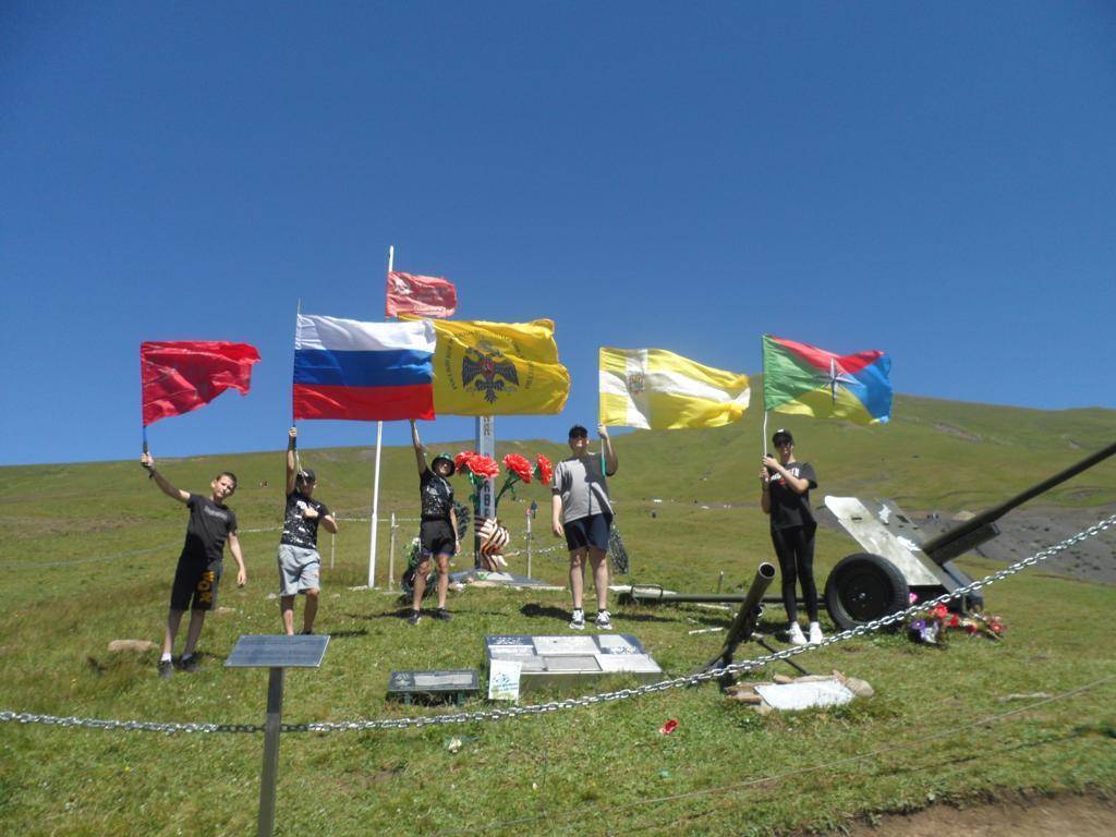 Члены клуба «Юный патриот» РО РВИО СК – участники патриотической туриады