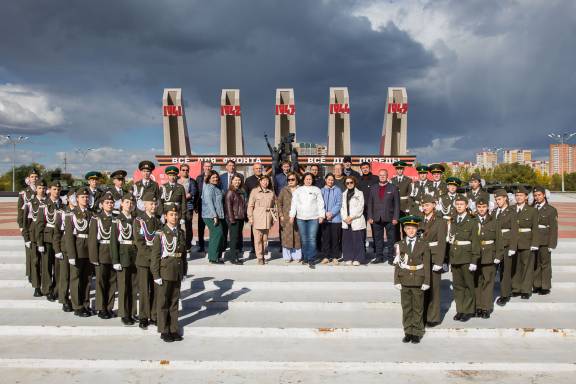 В РАМКАХ МЕЖДУНАРОДНОГО ИСТОРИЧЕСКОГО ФОРУМА В ЧИТЕ ПРОШЛА АКЦИЯ «АЛЛЕЯ ПАМЯТИ»