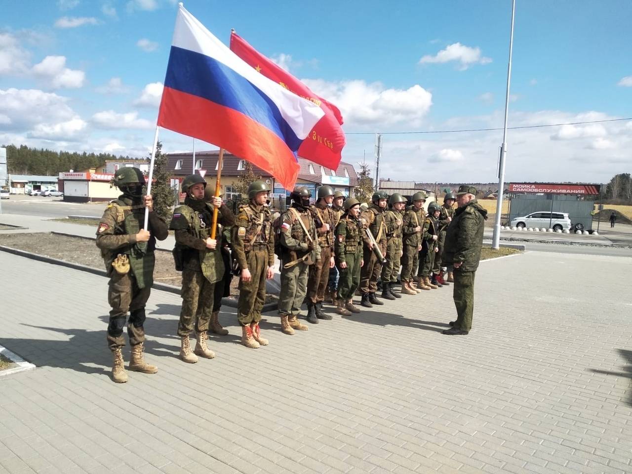 В Кургане при участии регионального отделения РВИО сегодня прошел Марш потомков победителей, посвящённый 78- годовщине Победы в Великой Отечественной войне и в поддержку СВО