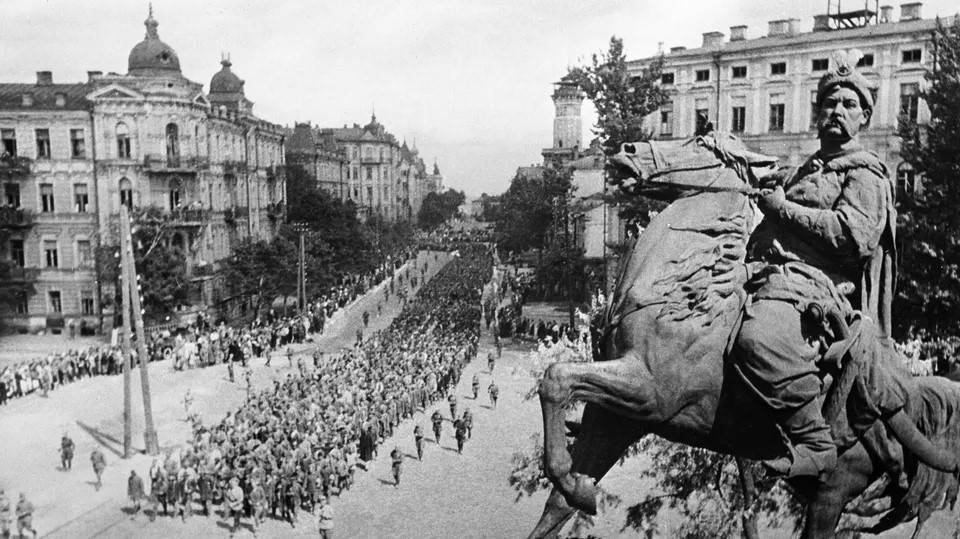 К 79-й годовщине освобождения Украины