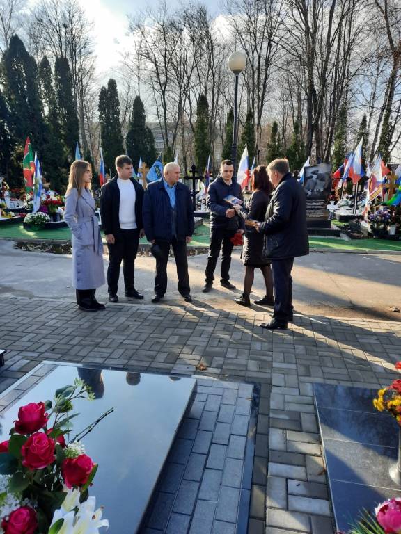 Активисты регионального отделения РВИО почтили память погибших в СВО бывших сотрудников правопорядка