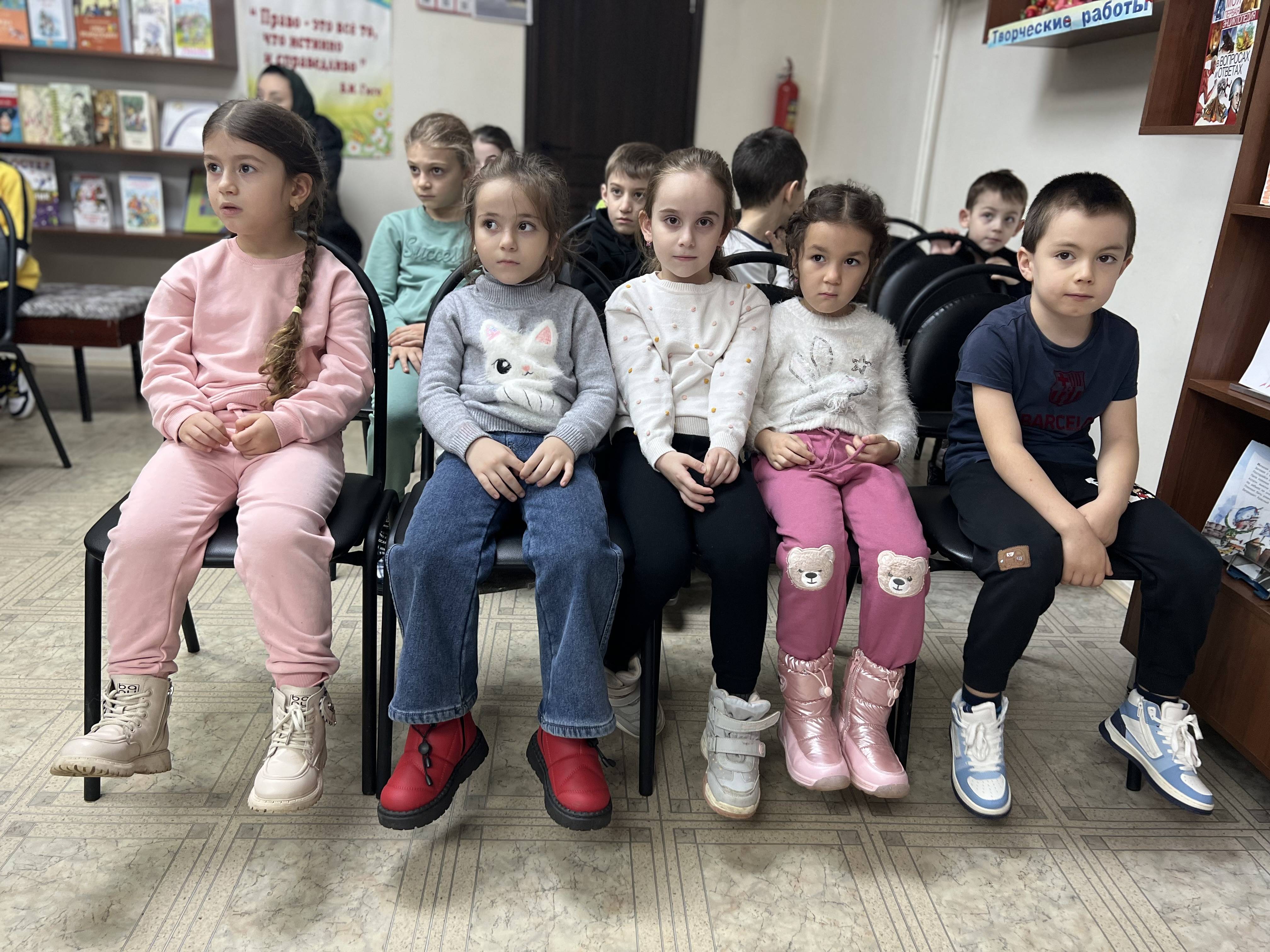 8 декабря сотрудники РДБ им. Б.Пачева провели мероприятие, приуроченное к Дню Героев Отечества