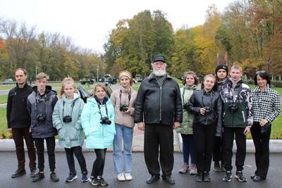 Экскурсия на Мемориальном комплексе  Танкистам-первогвардейцам