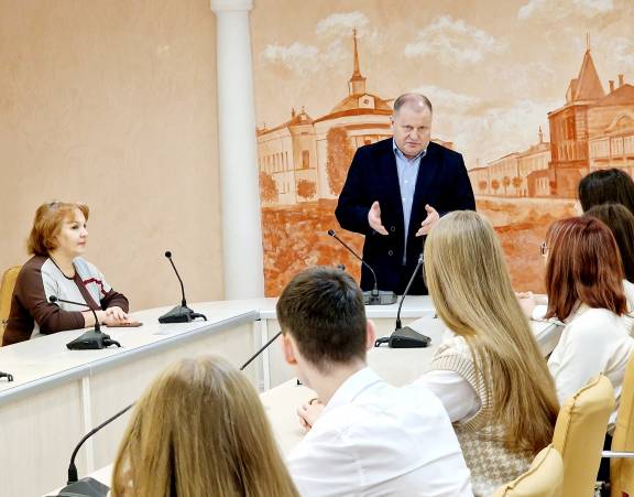 «Разговор о  важном»: руководитель регионального отделения  РВИО провел встречу со студентами