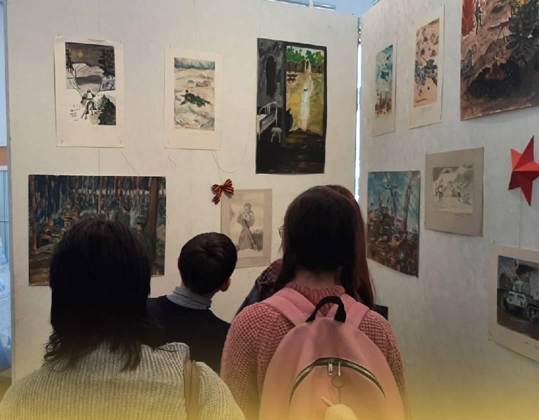 Выставка детских рисунков, посвящённая 82-ой годовщине освобождения города Юхнова от немецко-фашистских захватчиков открылась в ВИМ «Юхнов – город воинской доблести».