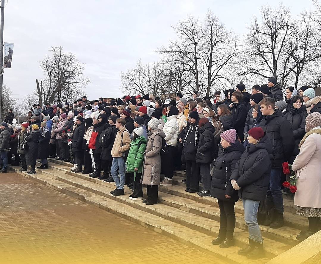 В Юхнове прошёл митинг, посвященный  82-ой годовщине освобождения города от немецко-фашистских захватчиков.