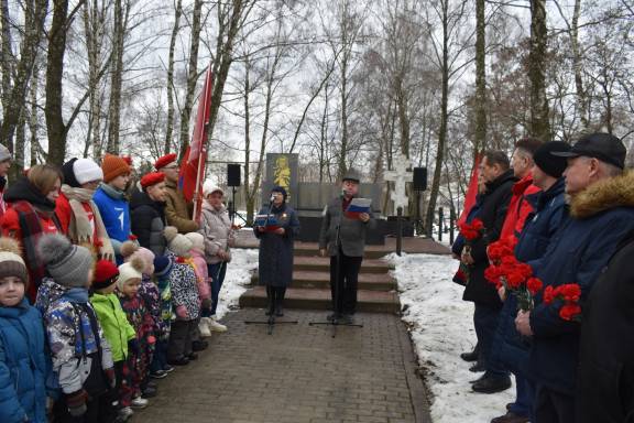 1 марта в деревне Студенок состоялся праздник, посвященный 81-й годовщине освобождения территории современного Железногорского (бывшего Михайловского) района от немецко-фашистских захватчиков