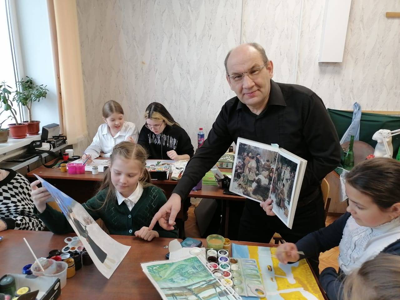 ТРО РВИО совместно с Удомельским местным отделением РВИО проводит конкурс детских рисунков "Этот день мы приближали как могли"