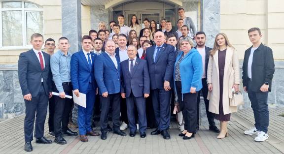 Руководитель Орловского регионального отделения РВИО принял участие во встрече депутатов Орловского областного Совета народных депутатов с молодежью Орловской области