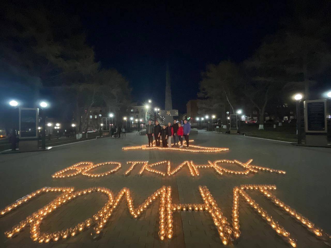 Акция "Свеча памяти" прошла в Воткинске в рамках патриотического форума "Историческая память"