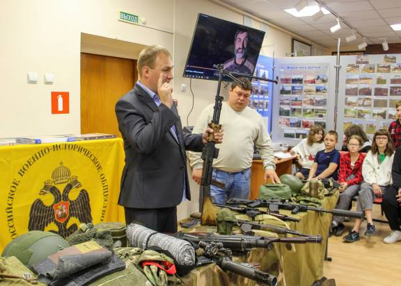 Патриотические мероприятия «СВОи герои» прошли в Ивнянском районе