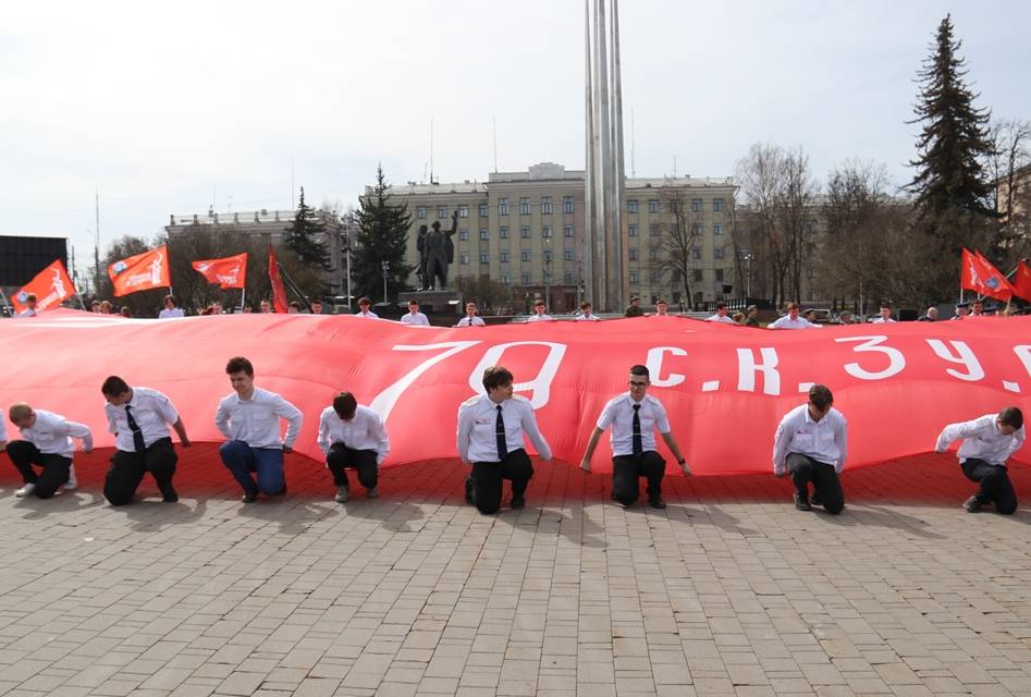 В Туле стартовал военно-патриотический марафон «Равнение на Знамя Победы»