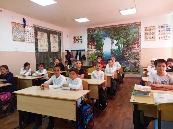 7 мая, в рамках акции "Читаем детям о войне" в библиотеках г.Чегем , были проведены диспуты, беседы, чтения для детей дошкольного и школьного возрастов