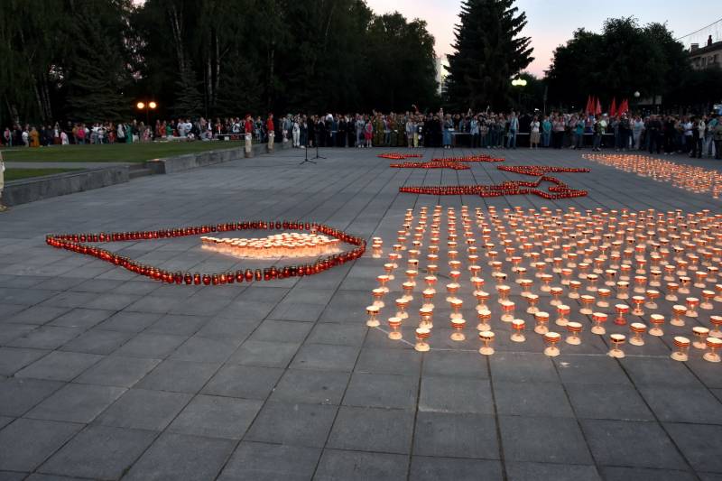 "Свеча памяти" и "Утро скорби" в Йошкар-Оле