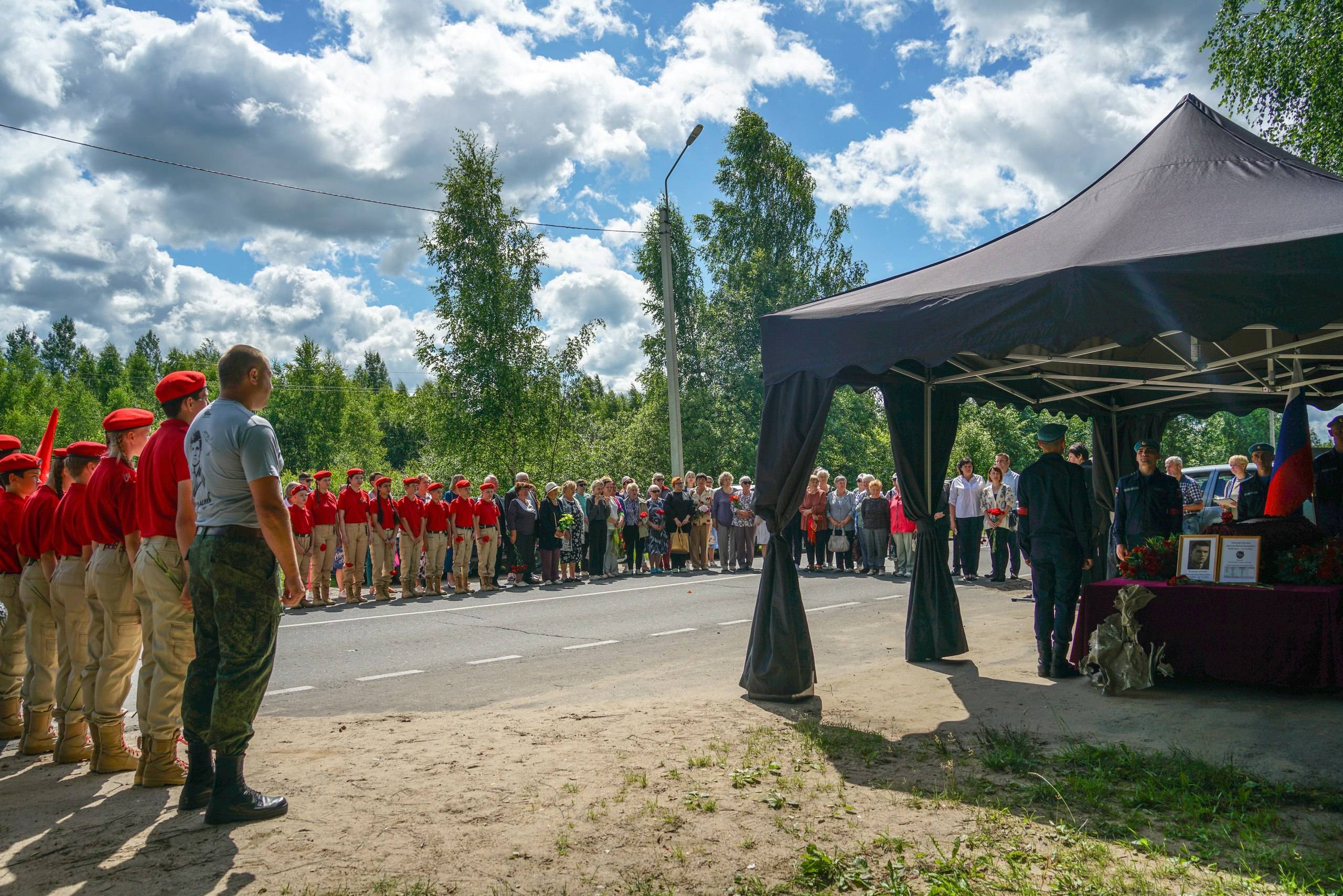 Члены ТРО РВИО поучаствовали в церемонии захоронения двух защитников Отечества, погибших в 1942 году 