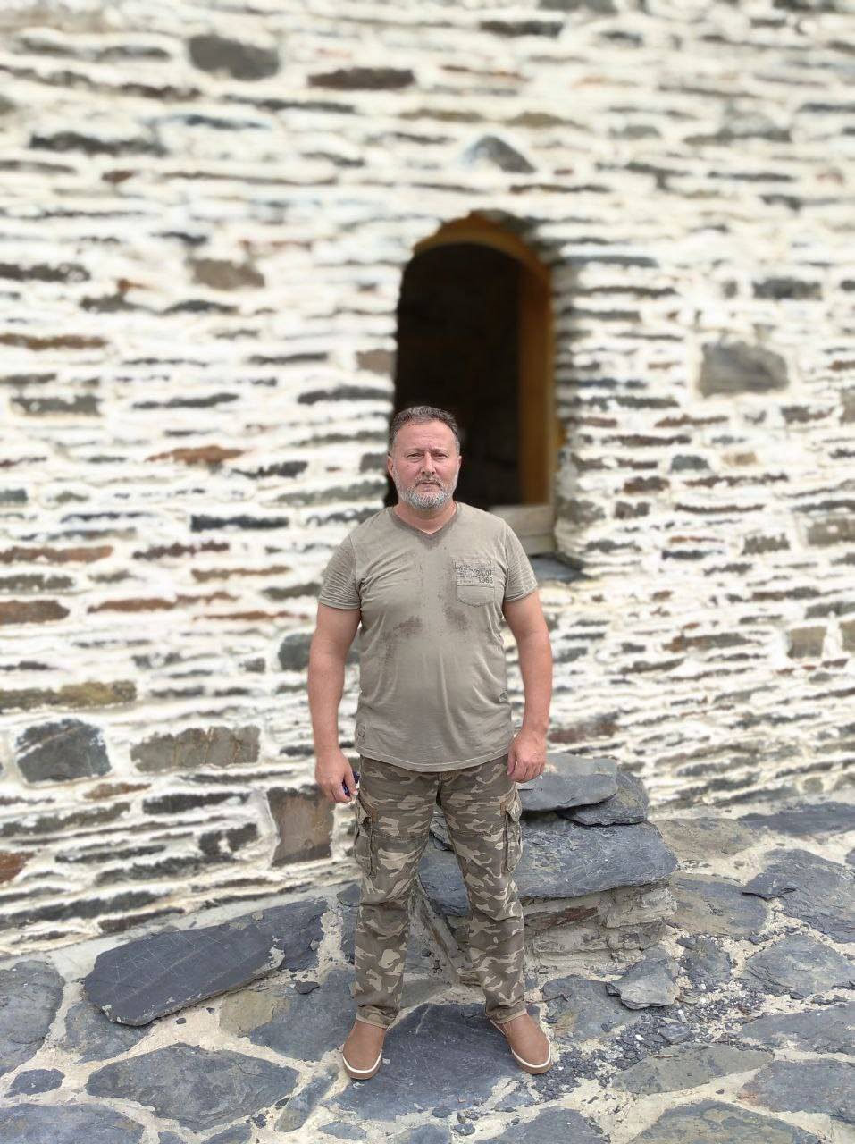 Экскурсия для гостей республики по историческому памятнику Чеченского народа в некрополе "Мертвый город"