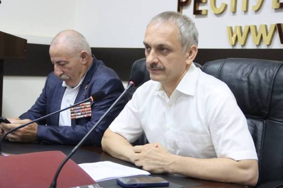 Круглый стол «Знаем, помним, чтим», посвящённый Дню памяти и скорби