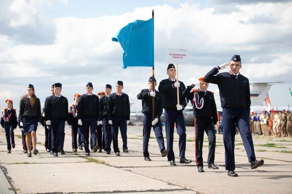 Ульяновская команда приняла участие в Оренбурге в окружном этапе Всероссийской военно-патриотической игры "Зарница 2.0" ПФО.