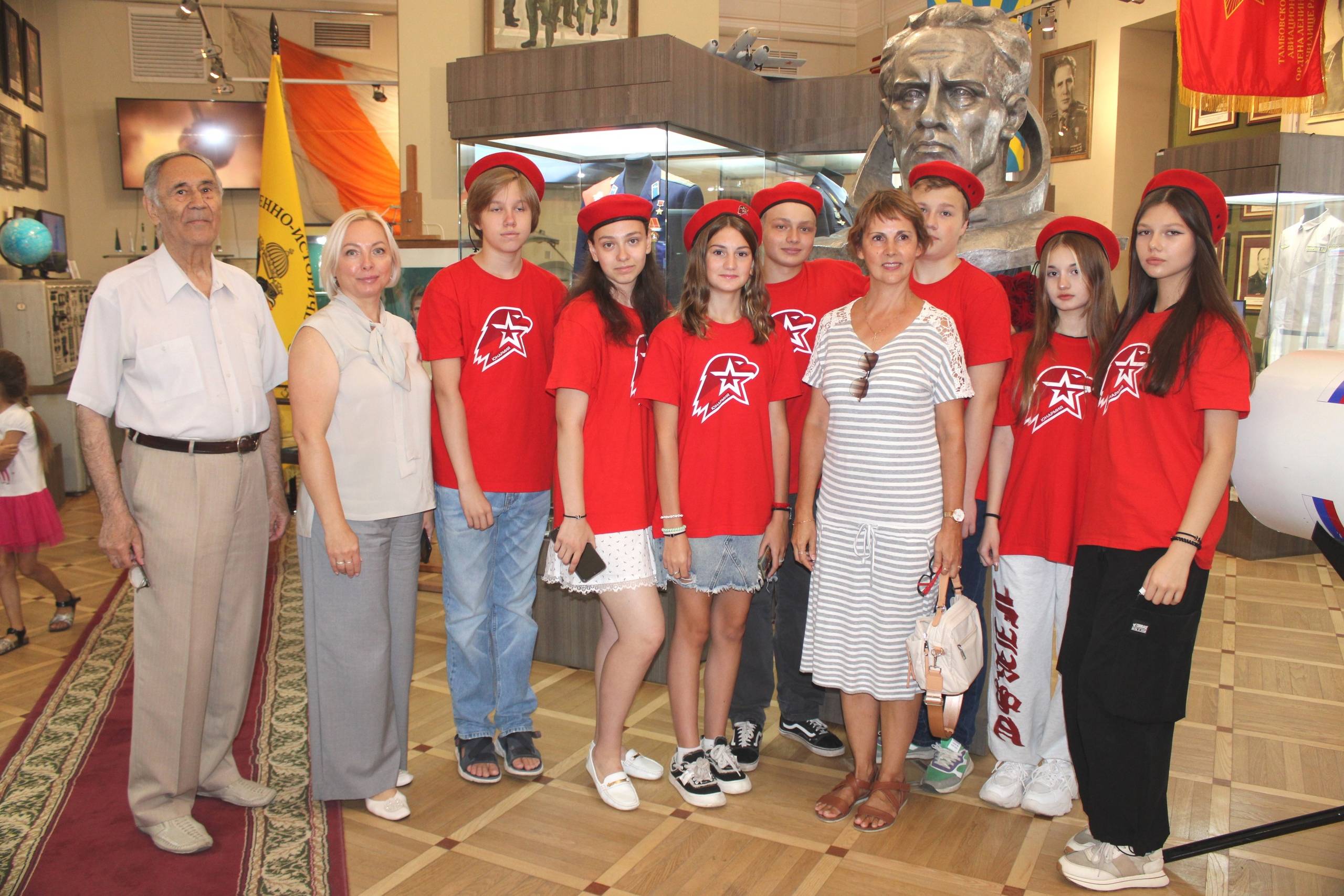 50-летие полета летчика-космонавта Л.С. Демина