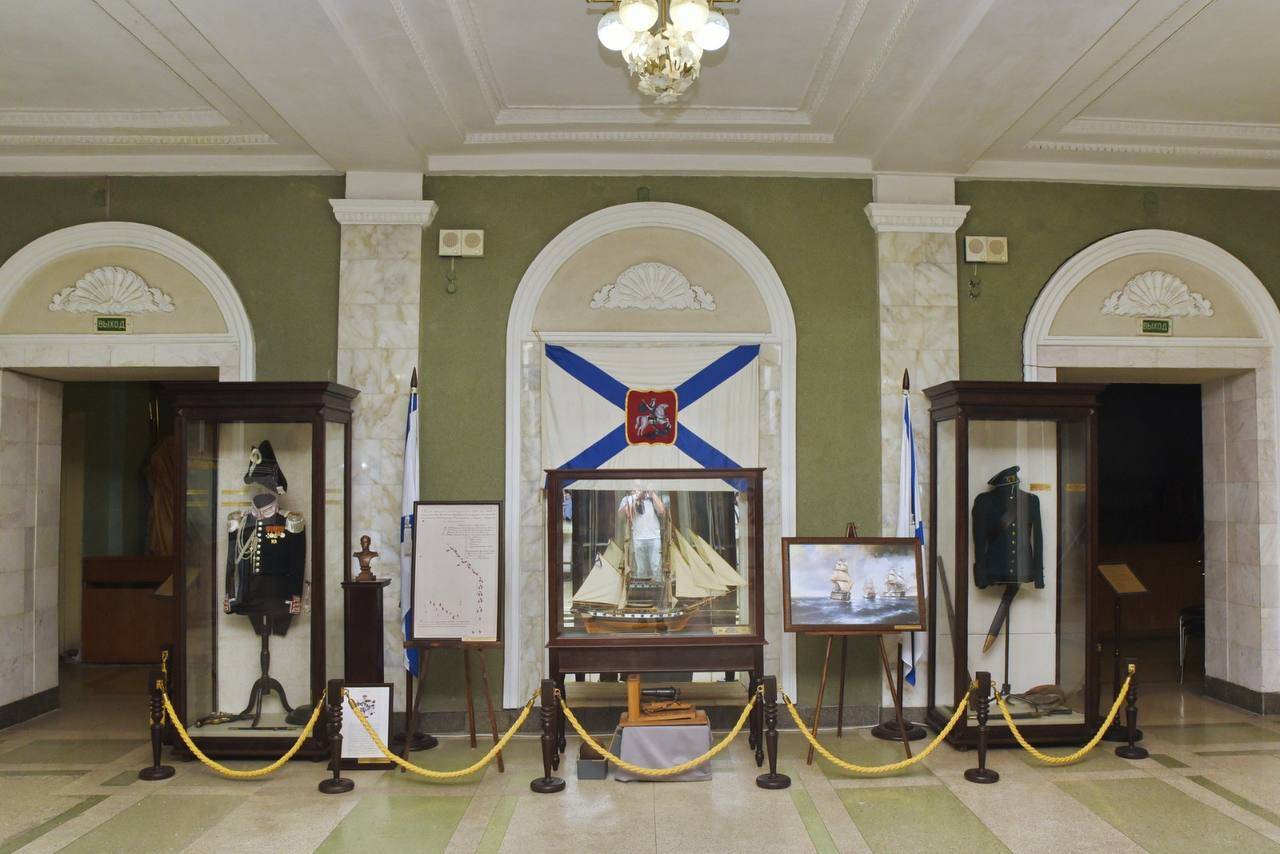 Потомству в пример!