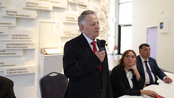 "Герой жив памятью"