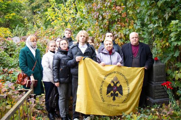 17 октября 2024 г. на Херсонском кладбище г. Курска состоялось открытие нового мемориального объекта