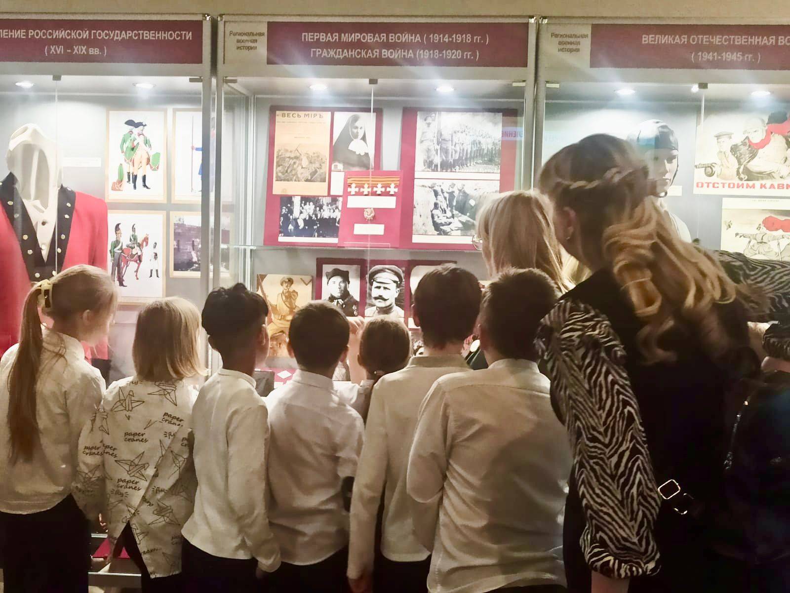 Историческое просвещение через наглядный метод: экскурсионно-выставочные проекты РО РВИО СК