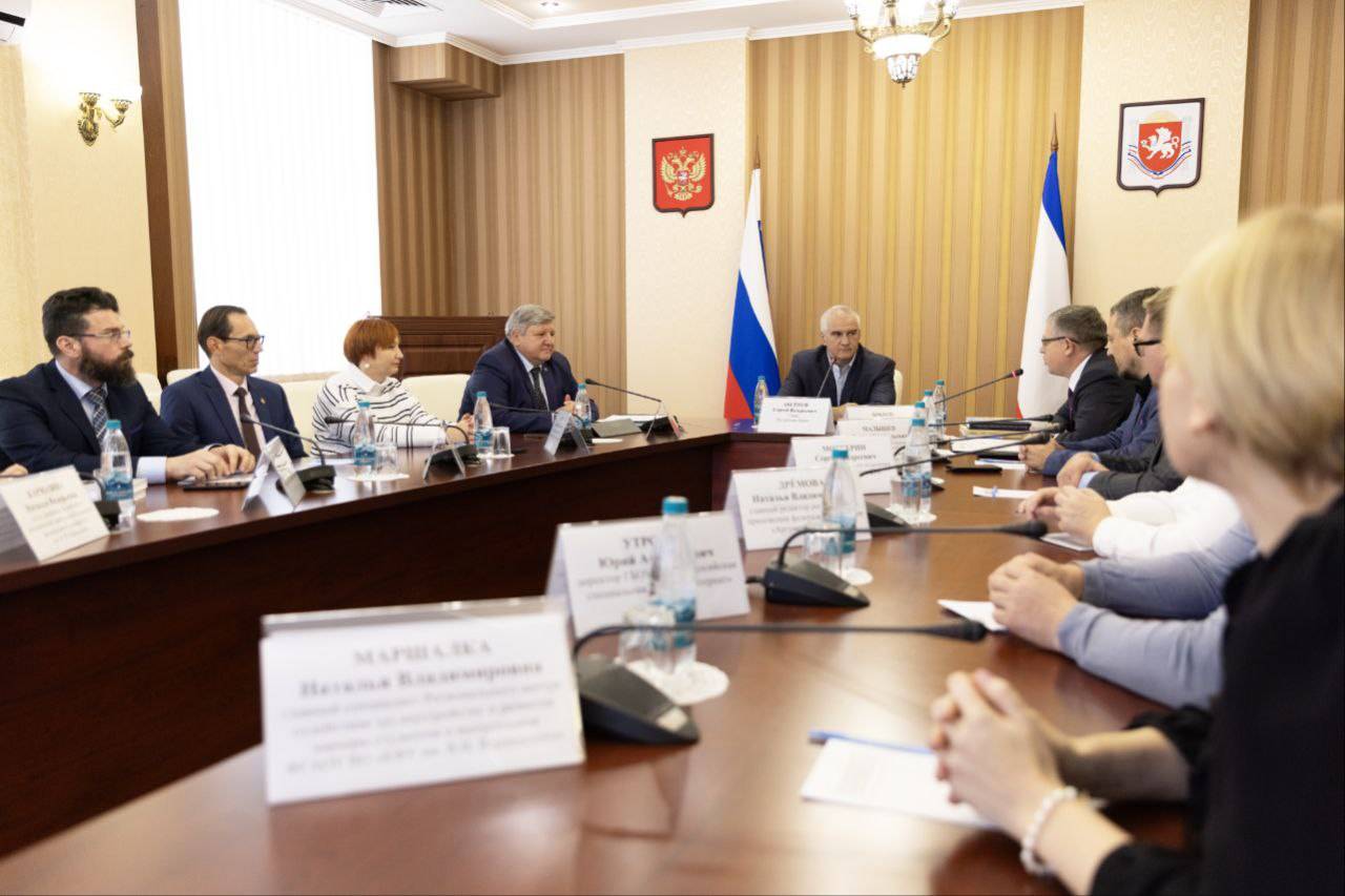 Рабочая встреча Николая Овсиенко с активом РО РВИО в Республике Крым