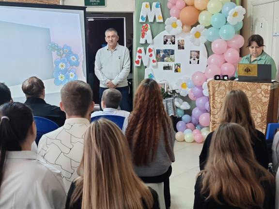 Согреты мы все материнской любовью: мероприятие ко Дню матери с участием представителей РО РВИО СК