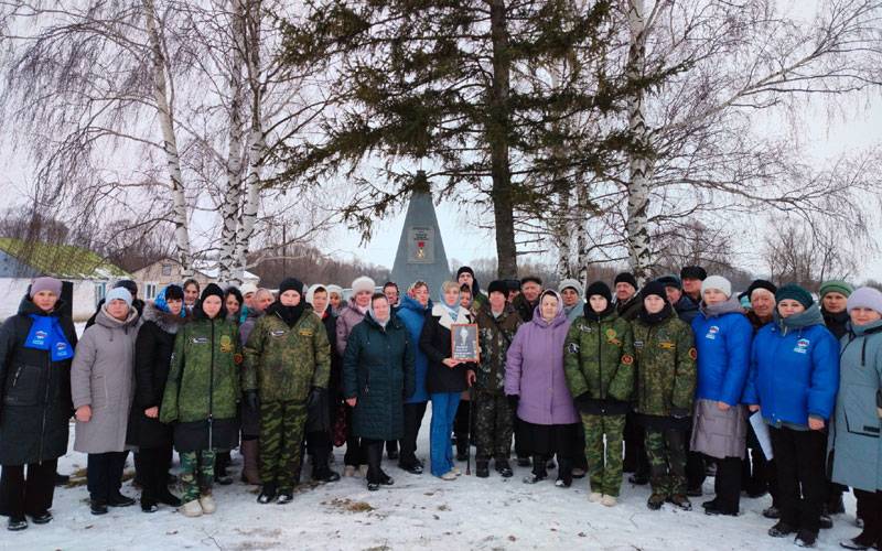 В Мордовии установлены мемориальные доски Героям Советского Союза Василию Бахареву и Егору Акиняеву