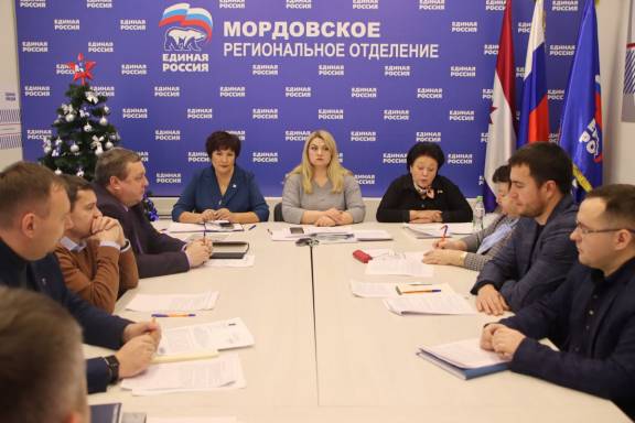 В Мордовии обсудили законопроект об увековечении памяти жертв геноцида советского народа