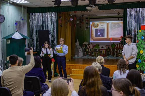 ри поддержке регионального отделения РВИО в Курске прошел конкурс экскурсоводов «Путешествие по книге отзывов»