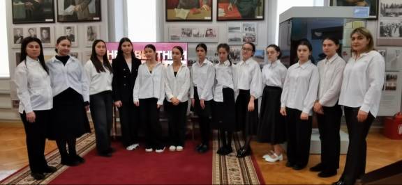 Тематический вечер "Ты выжил солдат, хоть сто раз умирал..."