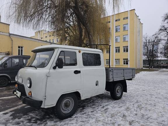 Президентская академия передала на курское приграничье УАЗ Фермер